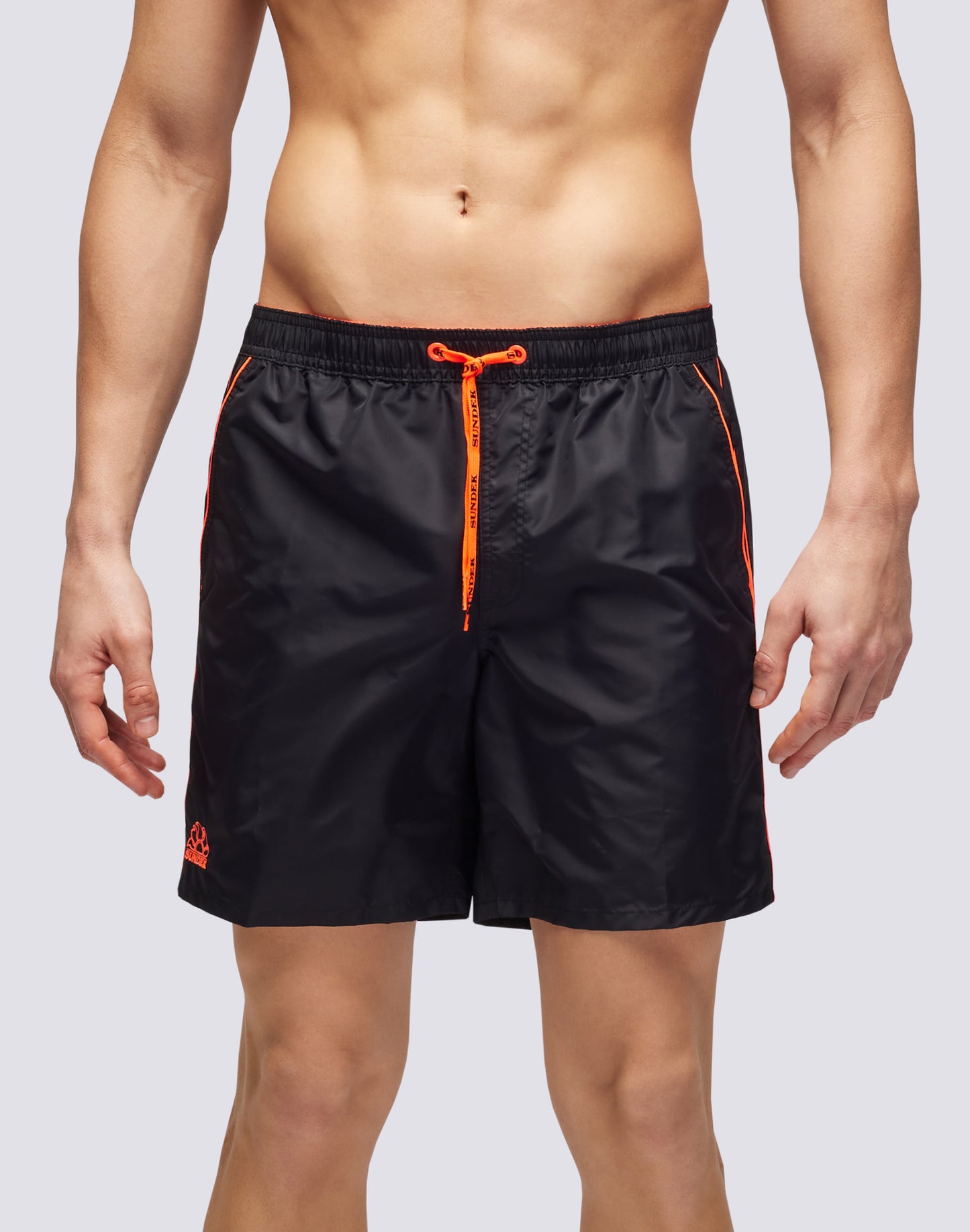 STRETCH WAIST MID-LENGTH SWIM TRUNKS