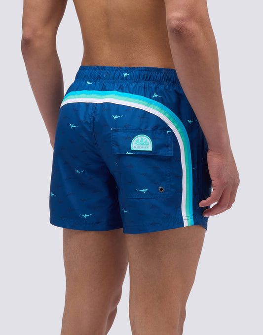 SHORT SWIMSUIT WITH ELASTIC WAIST IN RECYCLED POLYESTER WITH SHARKS PRINT