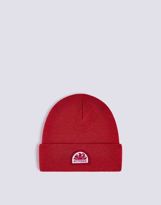 BEANIE WITH PATCH