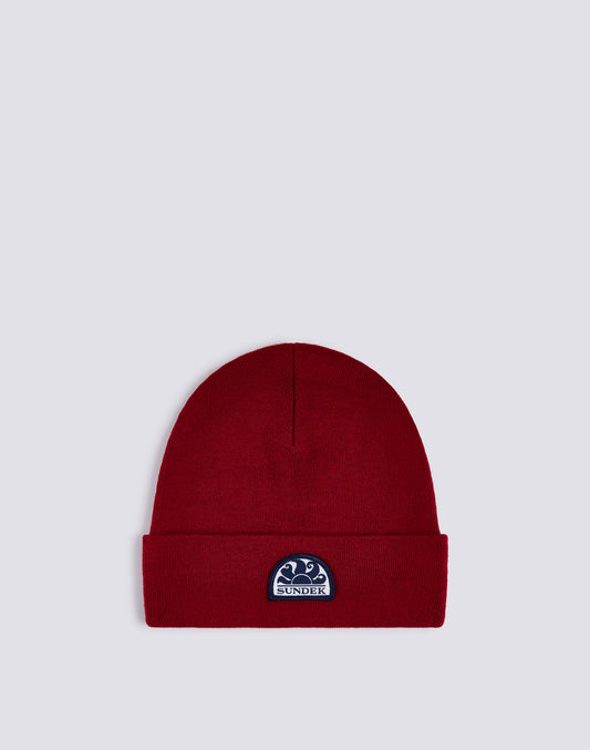 BEANIE WITH PATCH