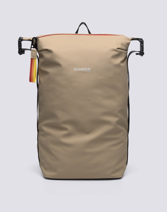 ZAINO CON ZIP SALDATA E MANICI REGOLABILI IMBOTTITI