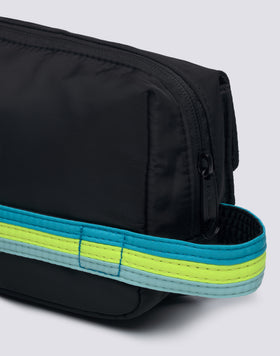 BEAUTY CASE WITH RAINBOW DETAILS