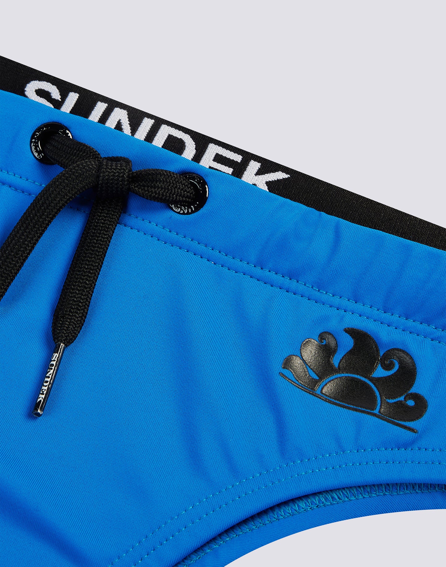 SWIM BRIEFS WITH SUNDEK LOGO ELASTIC BAND