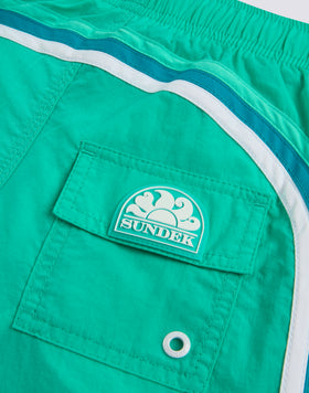 BOYS' SHORT SWIMSHORTS WITH ELASTICATED WAIST AND CRINKLED FABRIC