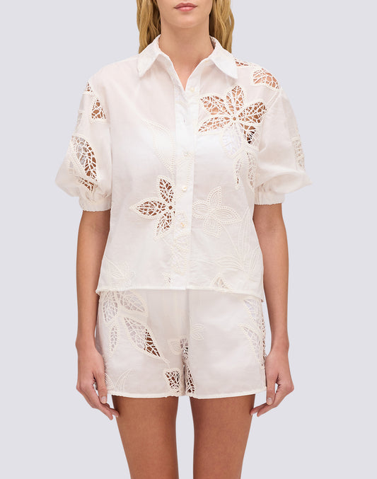 WOMEN'S HALF-SLEEVED RUFFLED SHIRT