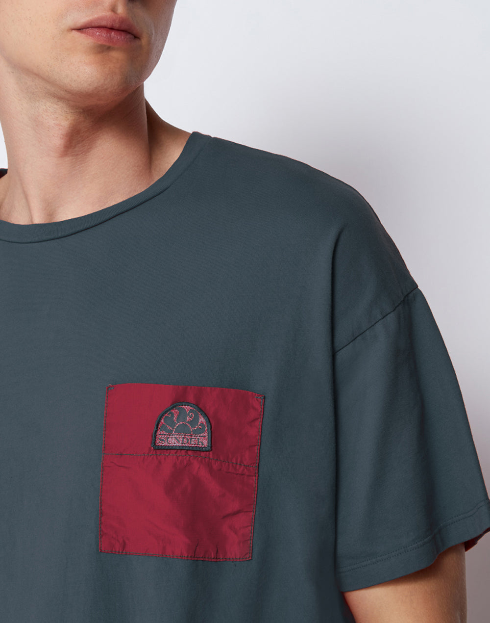 CREW-NECK T-SHIRT WITH POCKET