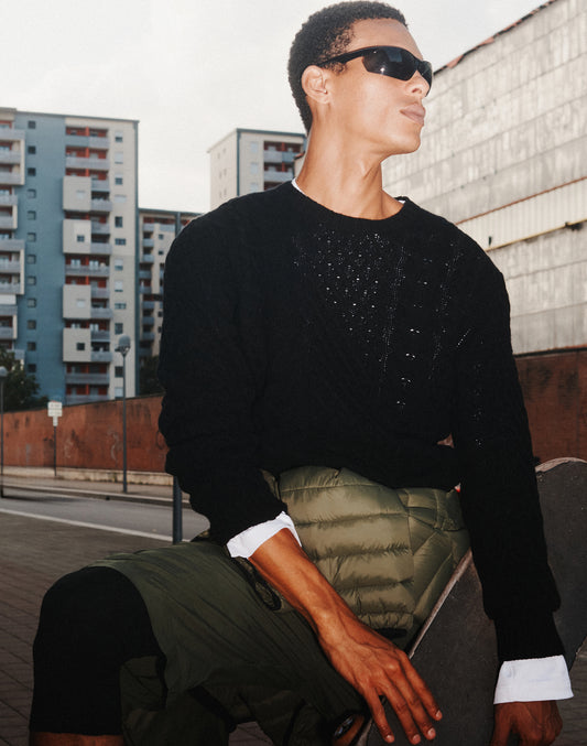 MEN'S CREW NECK SWEATER WITH CABLES IN MERINO WOOL AND CASHMERE