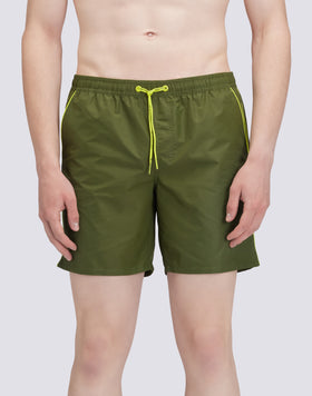 MID-LENGTH SWIM SHORTS WITH AN ELASTICATED WAISTBAND