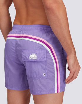 SHORT CRINKLED SWIM SHORTS WITH AN ELASTICATED WAISTBAND