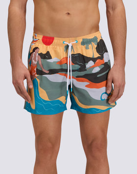 COSTUME DA BAGNO UOMO CORTO VITA ELASTICATA POLIESTERE RICICLATO REPREVE® CON STAMPA SURFER GIRL