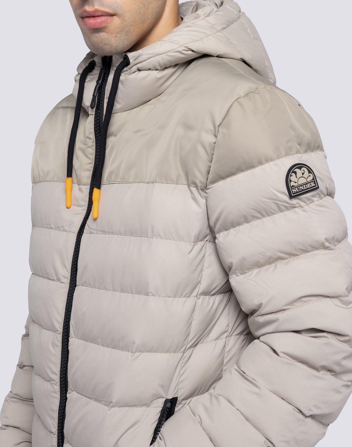 QUILTED HOODED JACKET