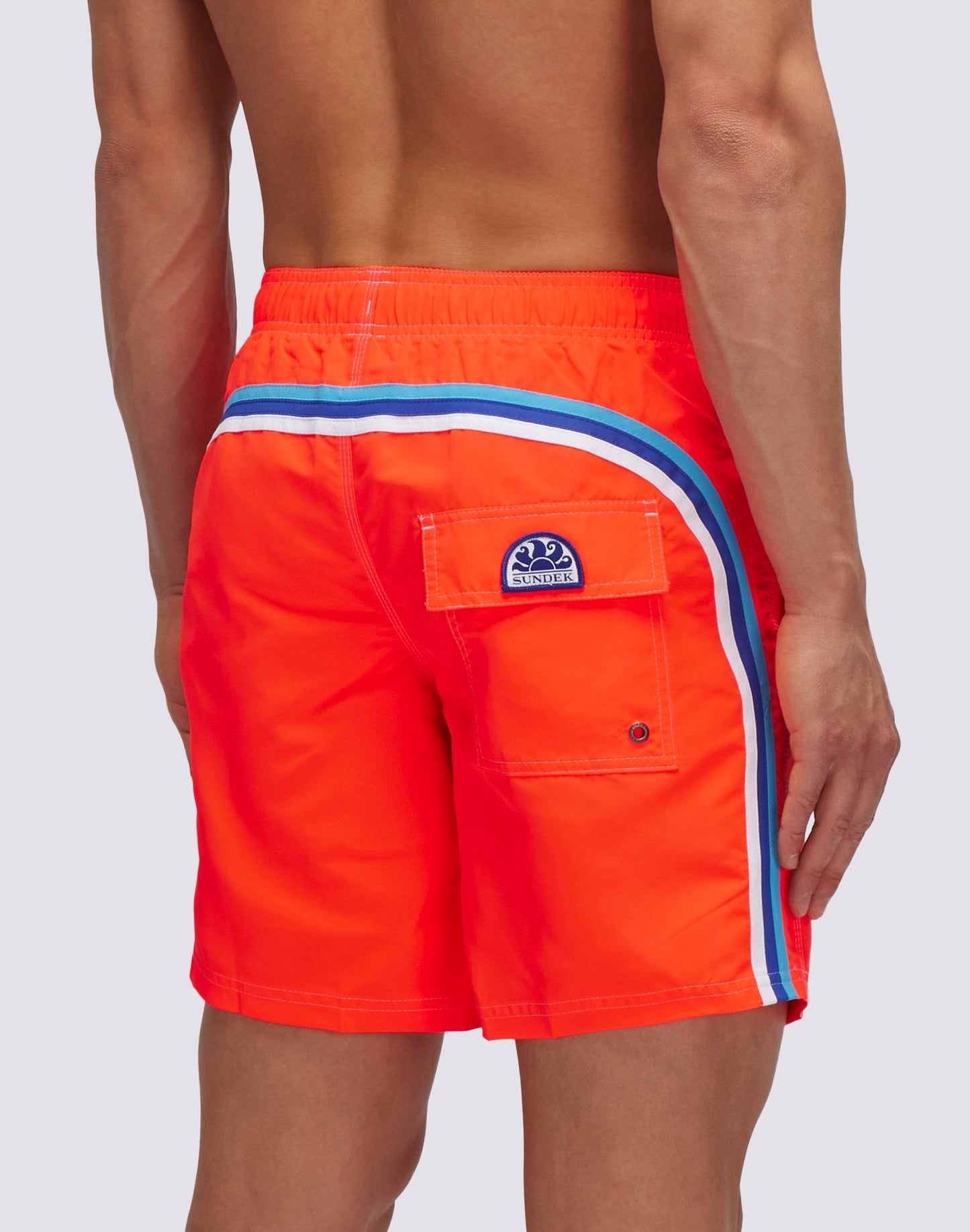 ICONIC TAFFETA STRETCH WAIST MID-LENGTH SWIM TRUNKS