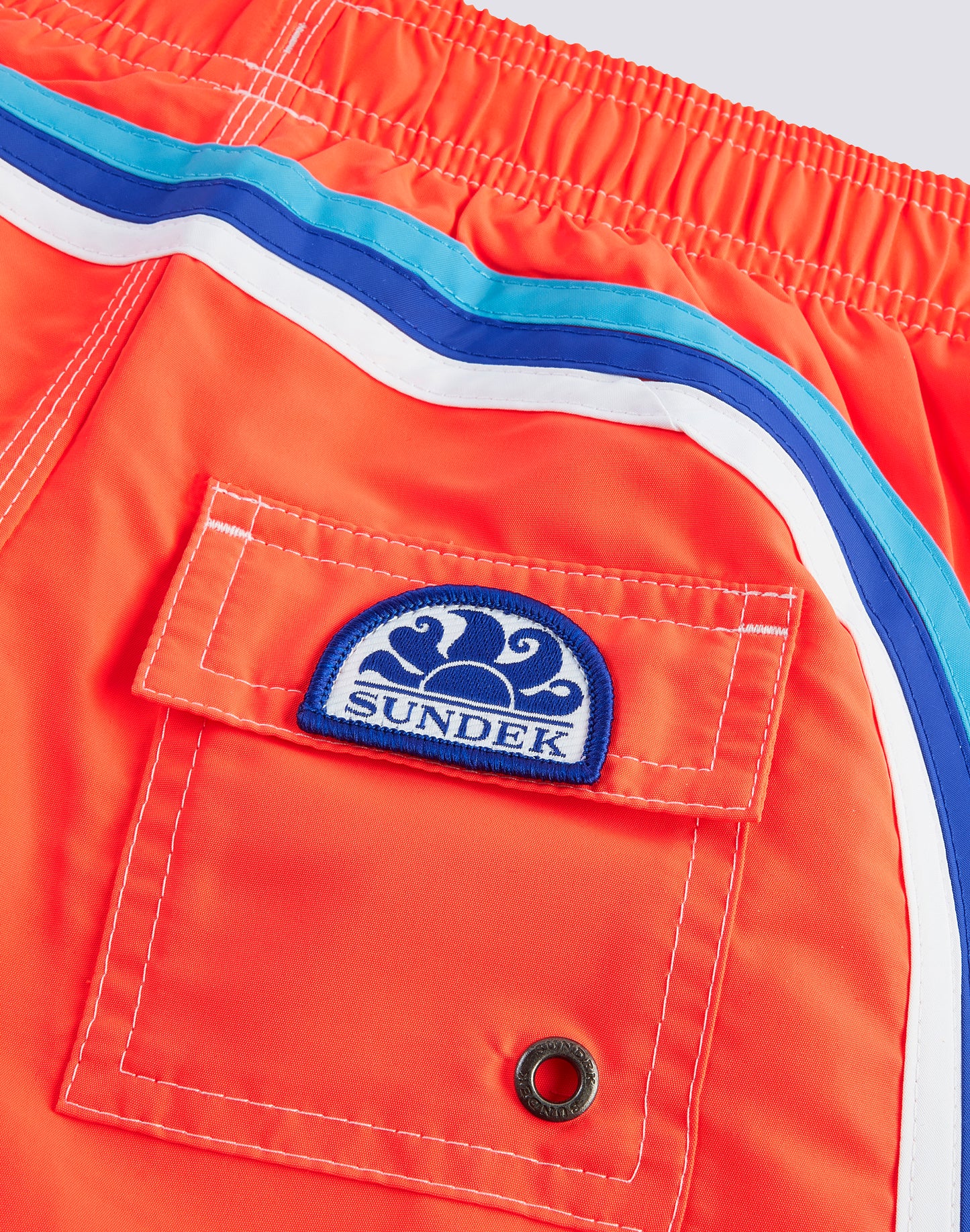 ICONIC TAFFETA STRETCH WAIST SWIM TRUNKS