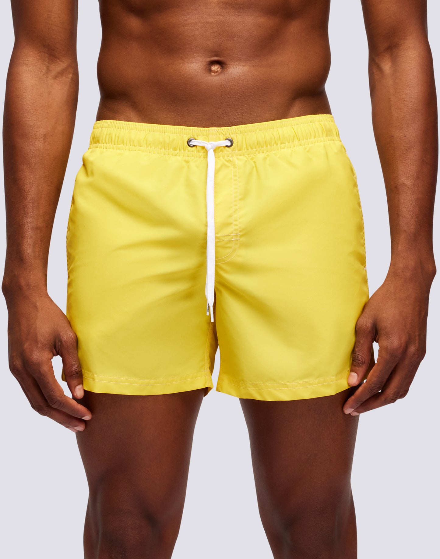 SHORT SWIM SHORTS WITH AN ELASTICATED WAISTBAND ICONIC TAFFETA BRAZIL FLAG