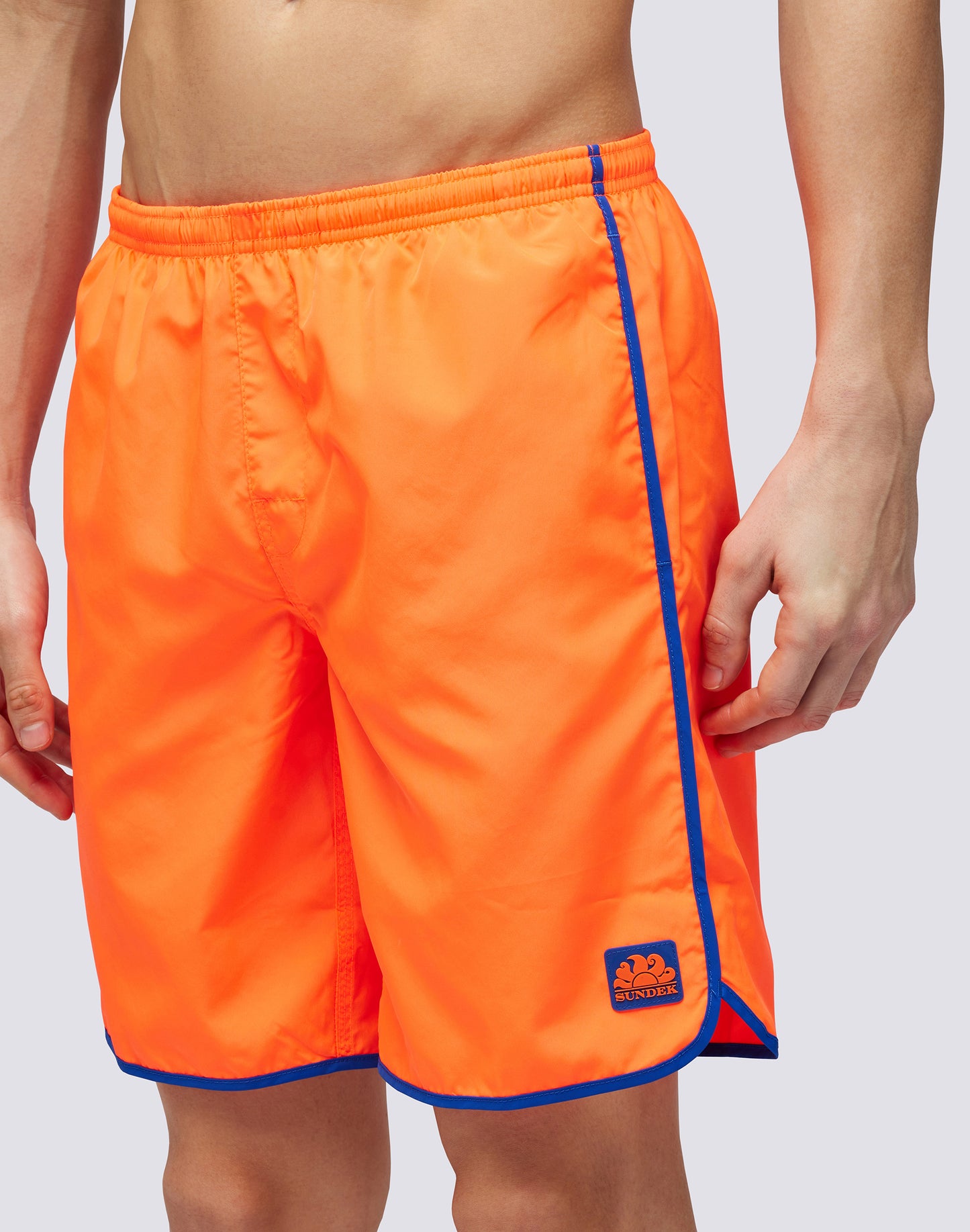 LIGHT POLY LONG SWIM SHORTS WITH AN ELASTICATED WAISTBAND