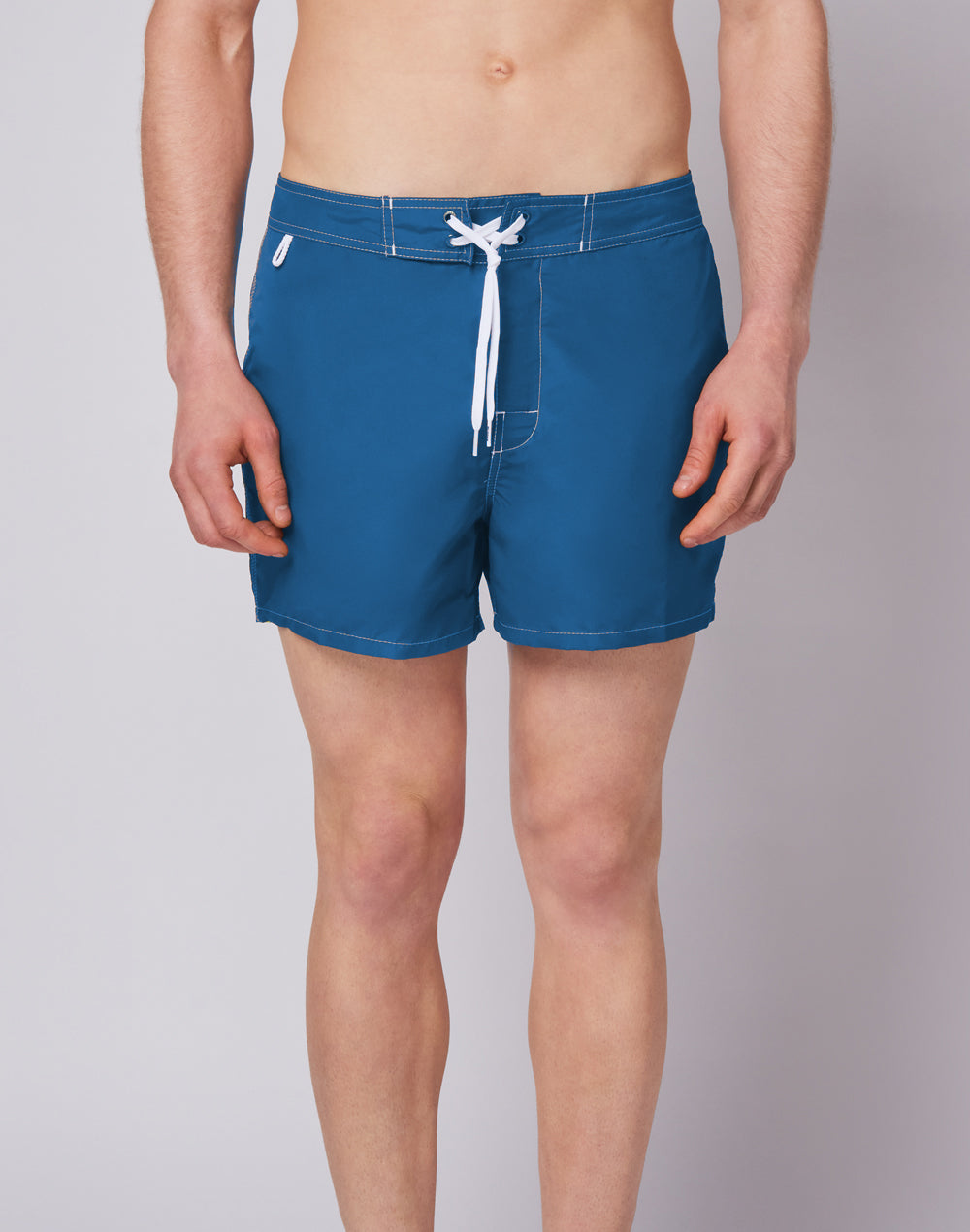 ICONIC TAFFETA SHORT SWIM SHORTS WITH A FIXED WAISTBAND