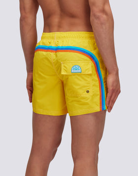 ICONIC TAFFETA STRETCH WAIST SHORT SWIM TRUNKS