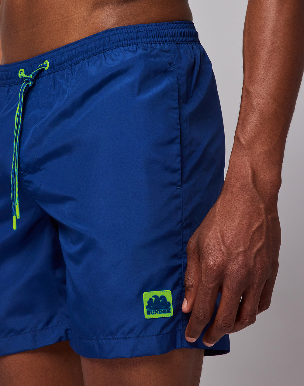 MEDIUM ELASTICATED WAIST LIGHT POLY SWIMSHORTS