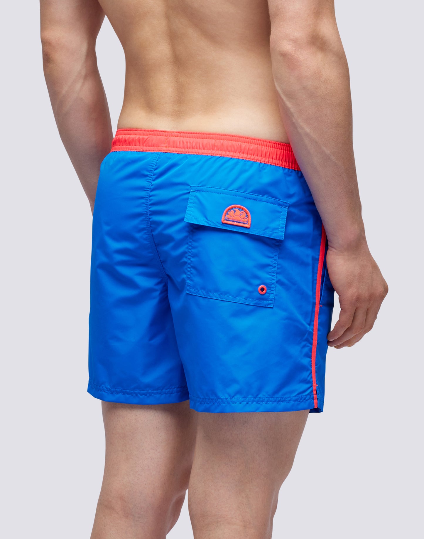 ICONIC TAFFETA SHORT SWIMSHORTS WITH CONTRAST PIPING