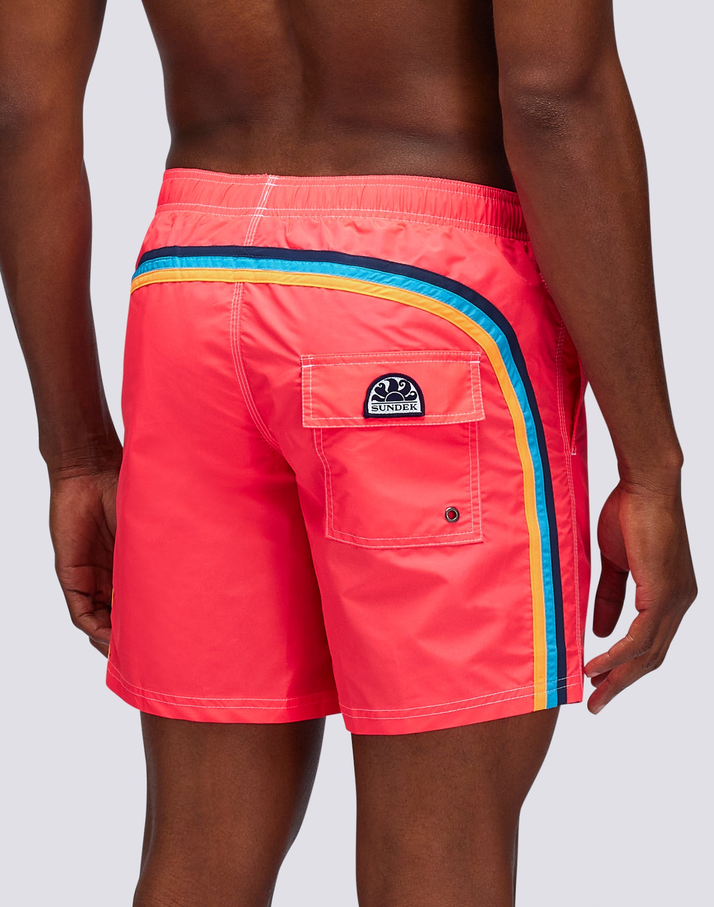 ICONIC TAFFETA STRETCH WAIST MID-LENGTH SWIM TRUNKS