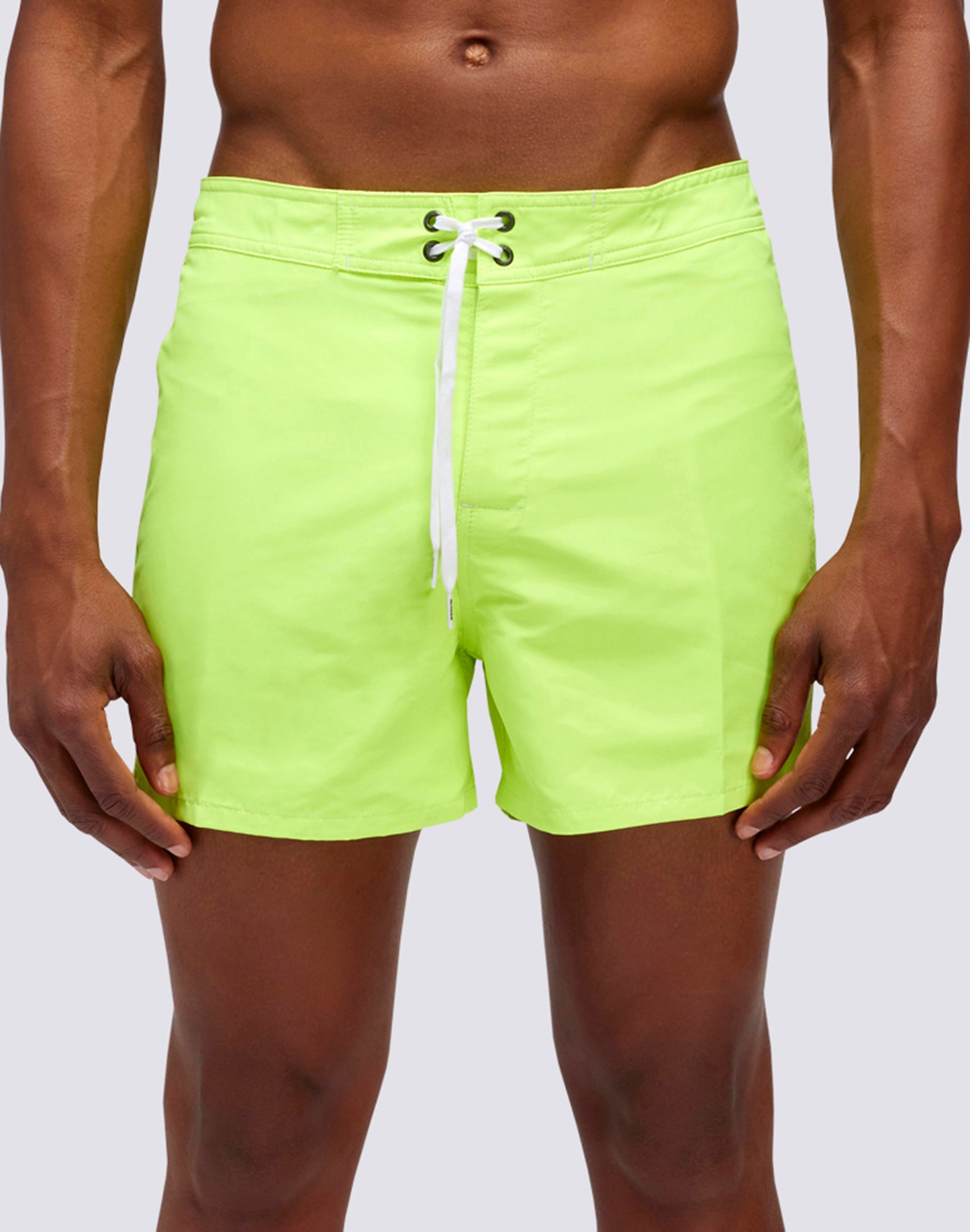 FIXED WAIST SHORT SWIM TRUNKS