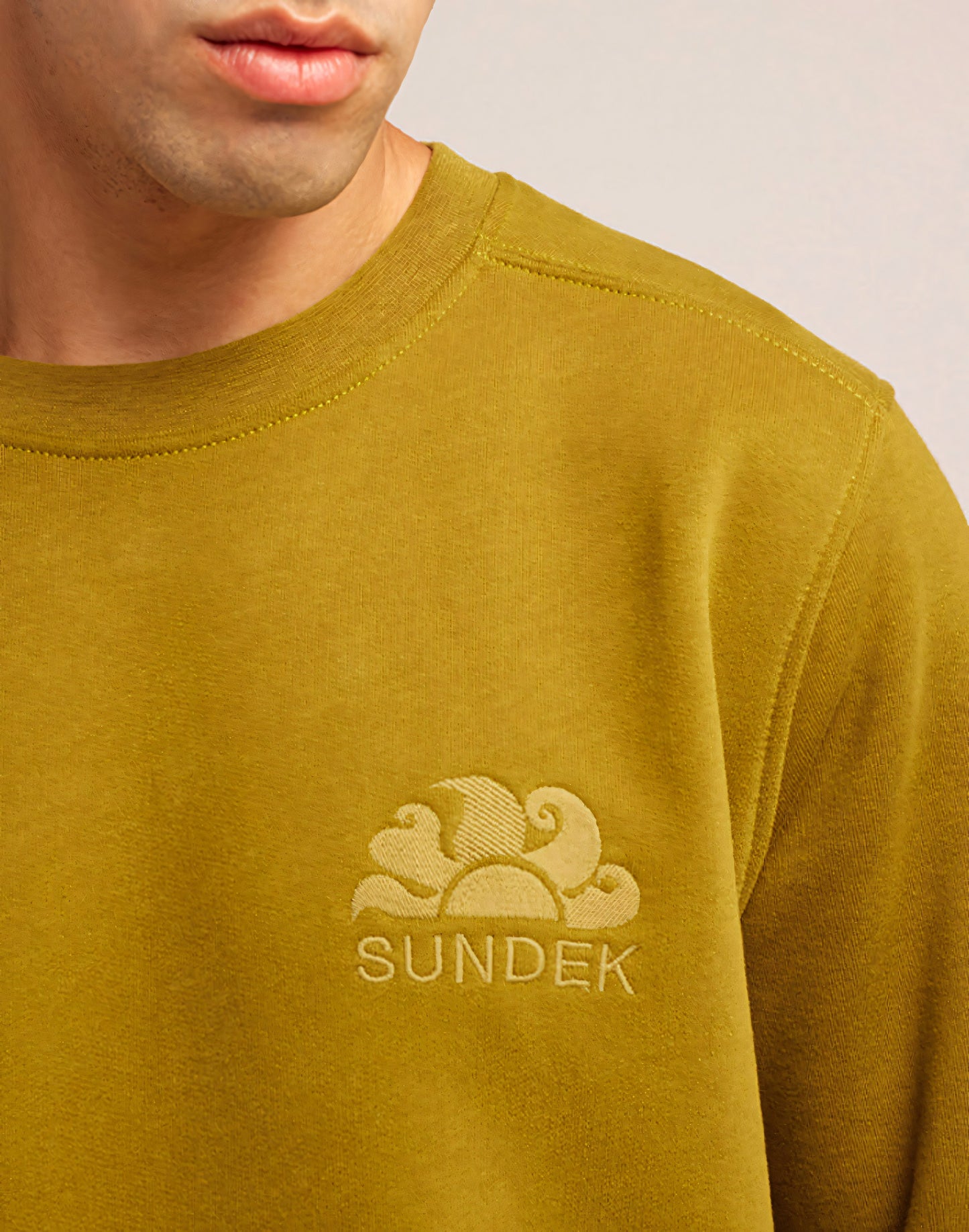 CREW NECK BRUSHED SWEATSHIRTS