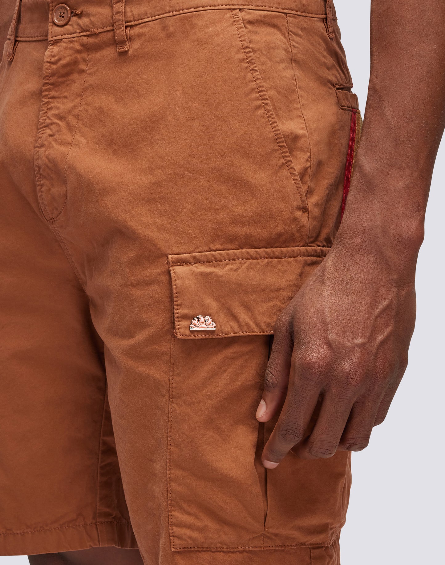 CARGO SHORTS IN GARMENT-DYED FABRIC WITH RAINBOW