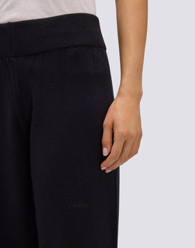 WOMEN'S KNITTED TROUSERS WITH EMBROIDERED LOGO