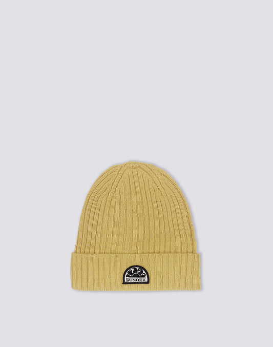 BEANIE WITH ICONIC PATCH