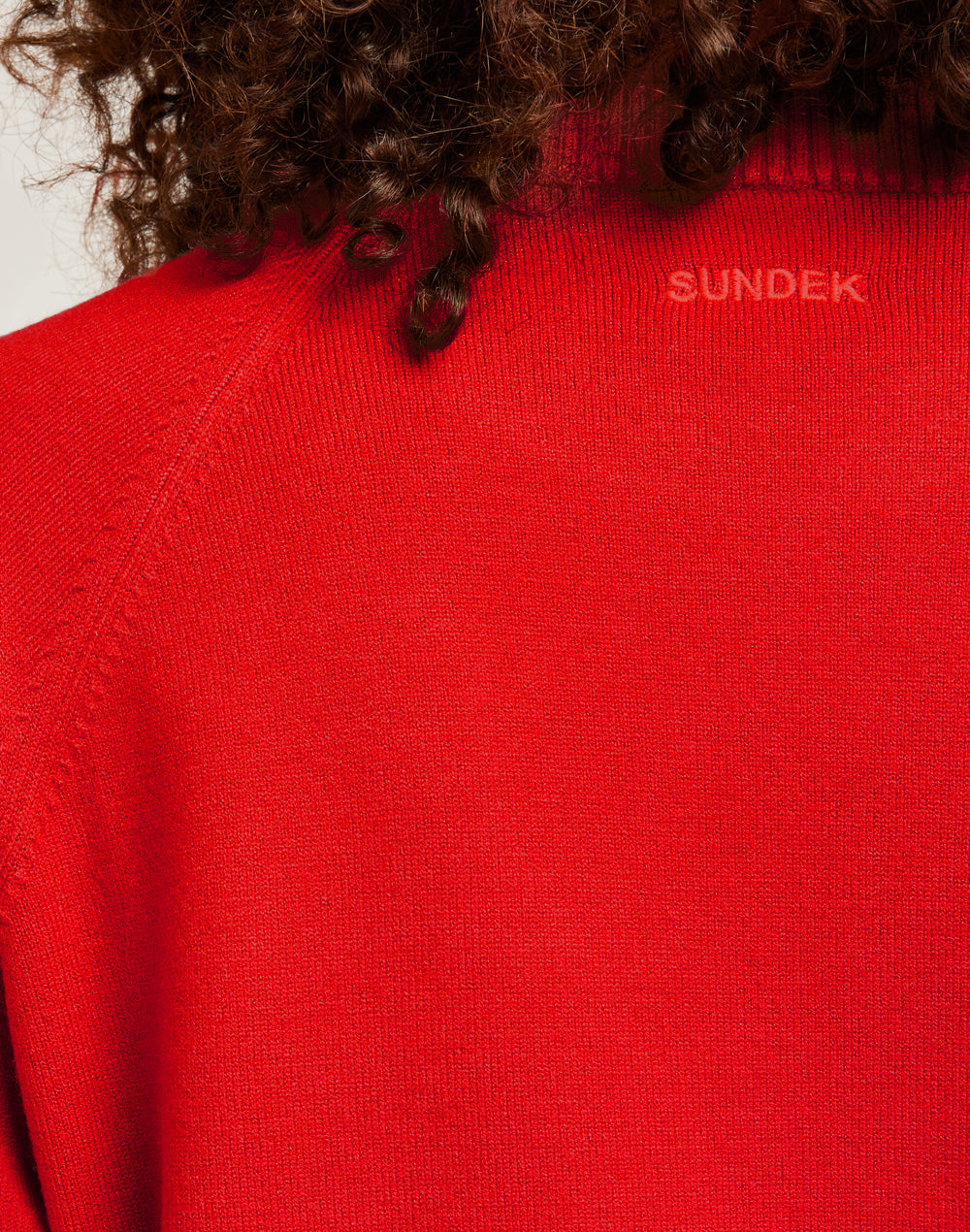 KNITTED CREW-NECK SWEATSHIRT