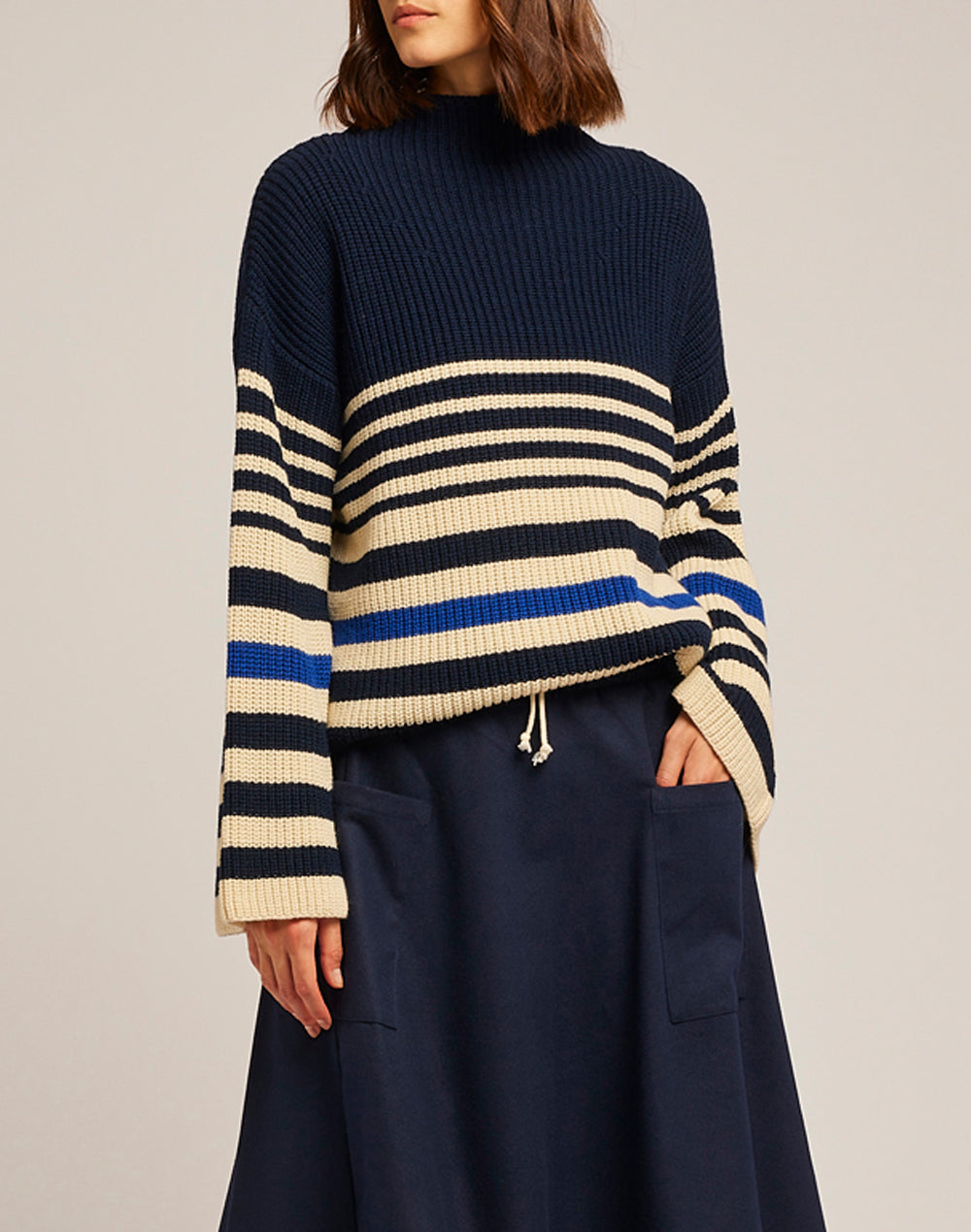 STRIPED TURTLENECK SWEATER