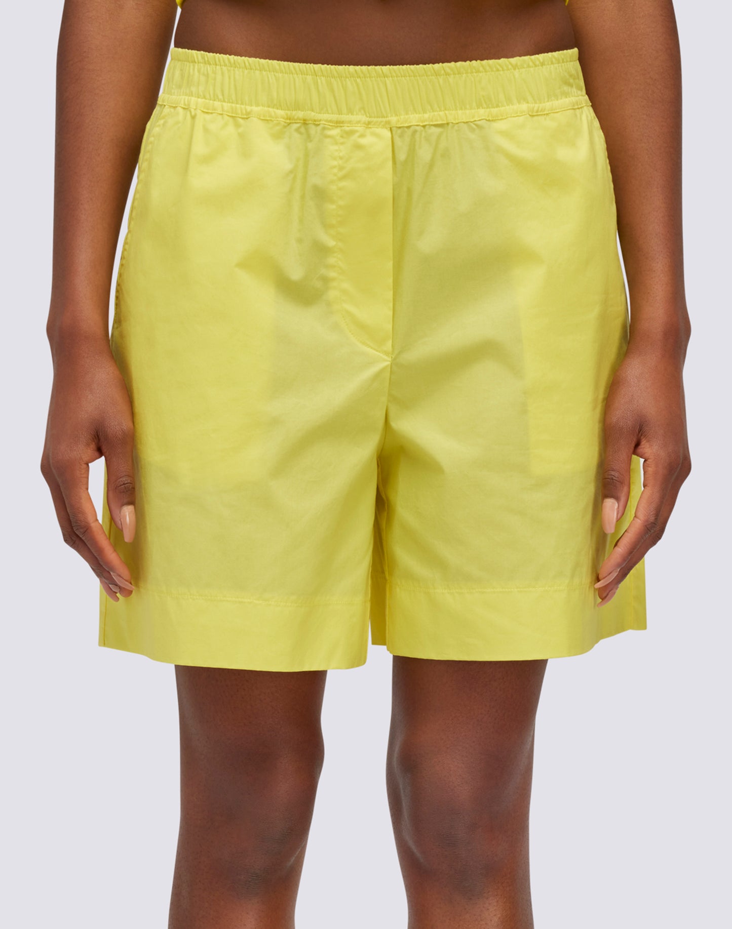 POPLIN SHORTS WITH AN ELASTIC WAIST