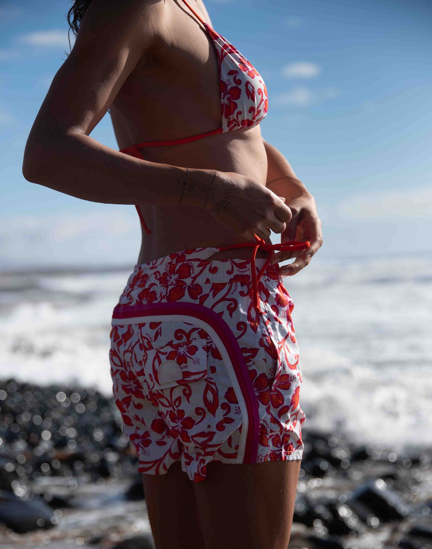 COAST - REPREVE® SWIMMING SHORTS WITH HIBISCUS PRINT