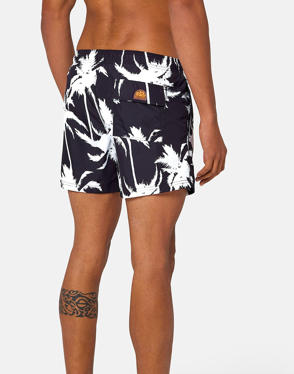 SHORT SWIM SHORTS WITH AN ELASTICATED WAISTBAND MULTIPALM PRINT