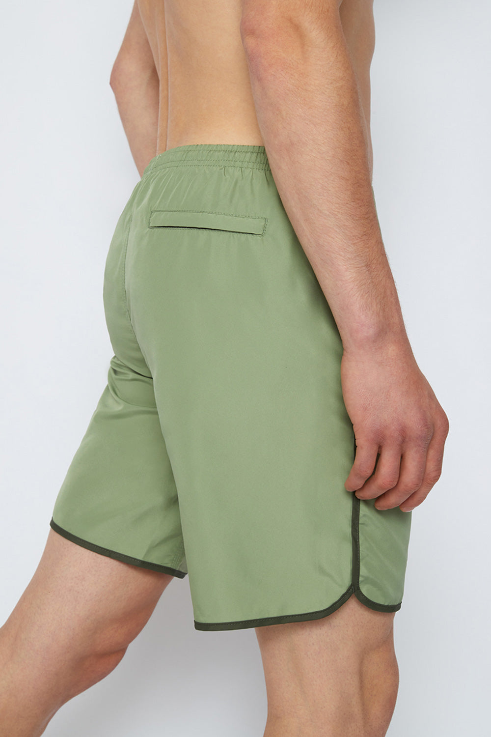 LONG SWIM SHORTS WITH AN ELASTICATED WAISTBAND