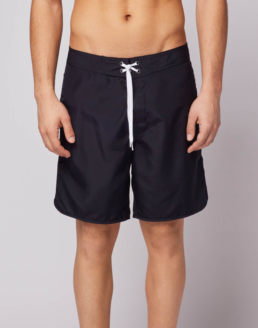 MEDIUM FIXED WAIST BOARDSHORT