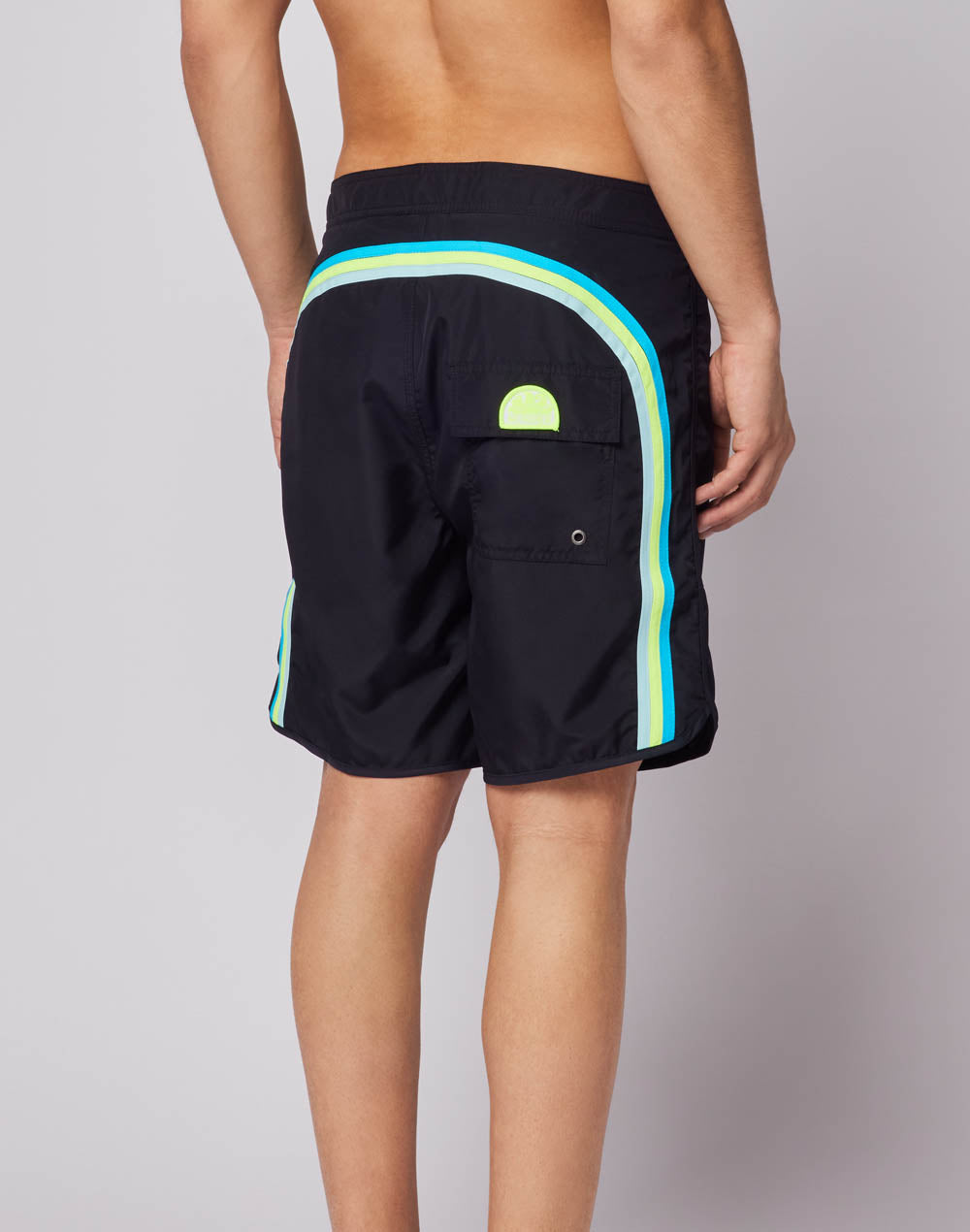 MEDIUM FIXED WAIST BOARDSHORT