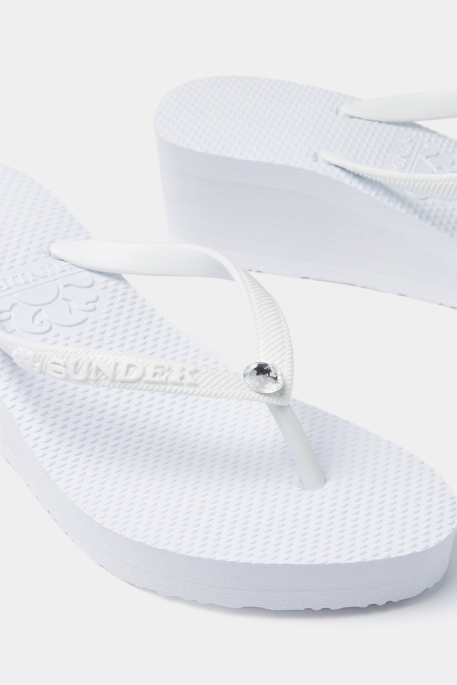 White wedge clearance flip flops uk