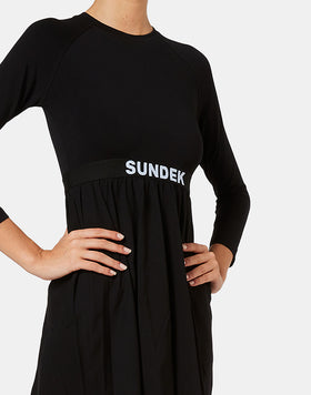 LONG-SLEEVED MINI DRESS WITH A FLARED SKIRT